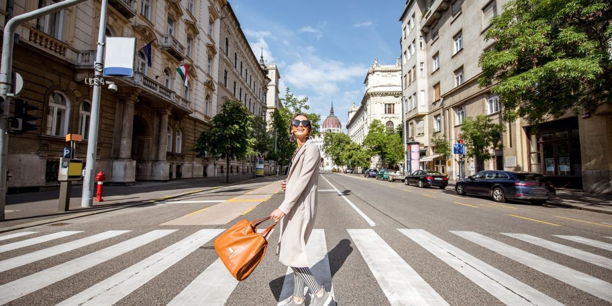 woman-traveling-in-budapest-2021-12-09-08-26-22-utc-min.jpg